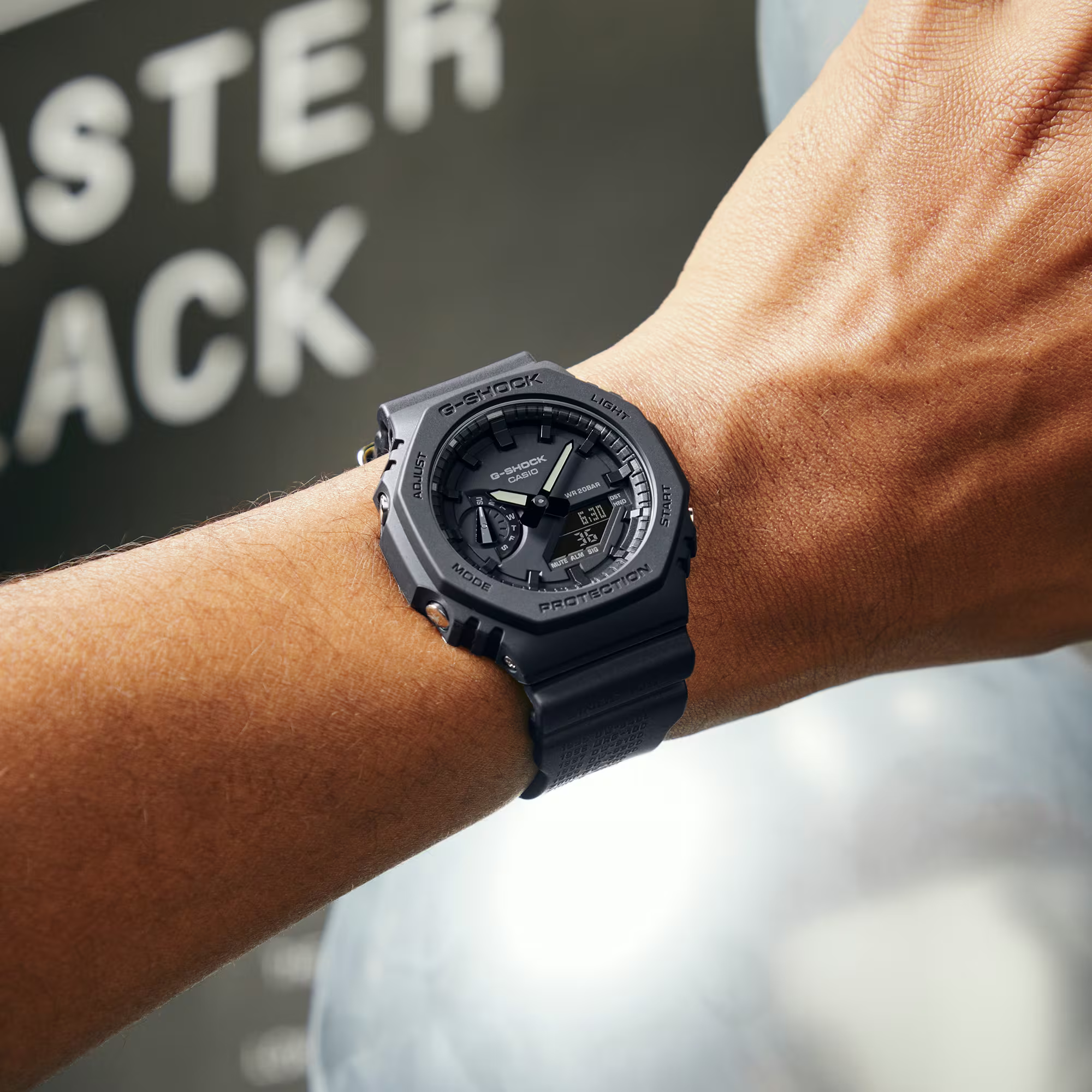 Reloj Casio G-SHOCK 40.º Aniversario Negro Remasterizado Ref. GA-22140RE-1AER - Imagen 4