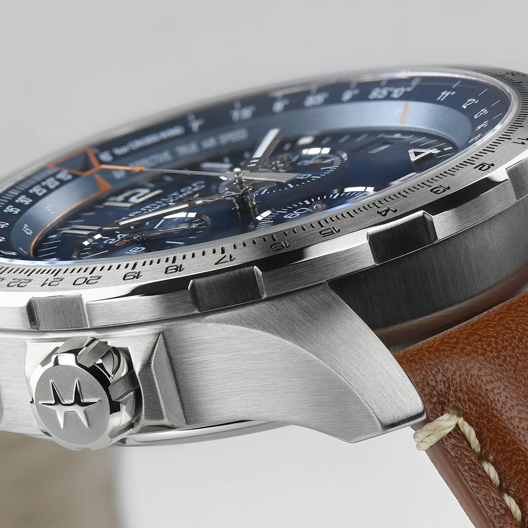 Reloj Hamilto Señor Khaki Aviation X-Wind Gmt Chrono Quartz Cuarzo | 46mm | H77922541 - Imagen 2