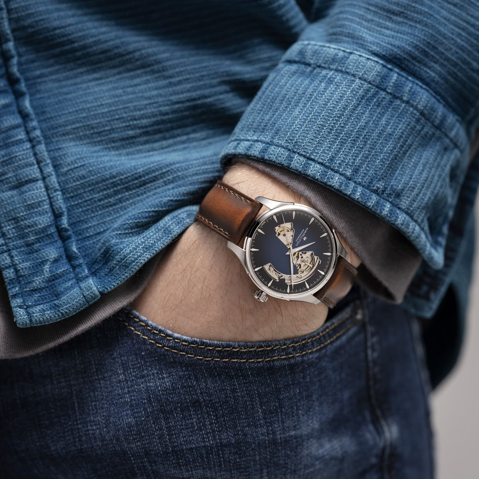 Reloj Hamilton Jazzmaster Open Heart Smoked Blue Ref. H32675540 - Imagen 6